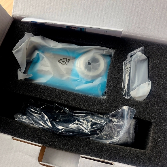 Minolta 48 MP Dual Screen Waterproof Digital Camera MN40WP - Picture 6 of 13